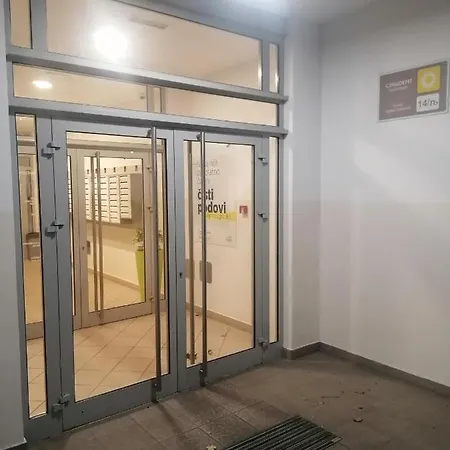 Belville, Suncokret 26 Apartment Belgrade