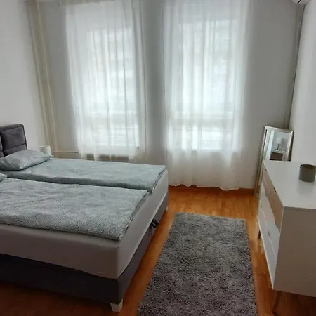 Belville, Suncokret 26 Belgrade